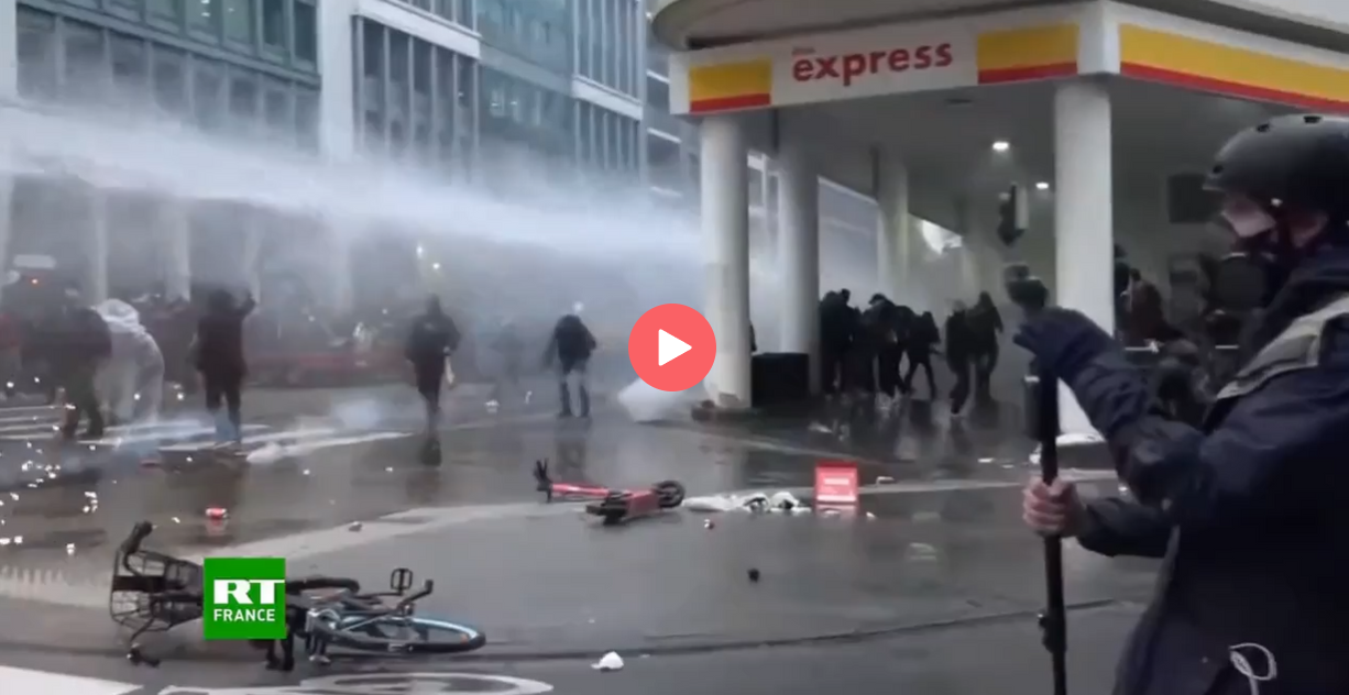 Et les manifestations a Bruxelle!   CA CONTINUE!!!!!!