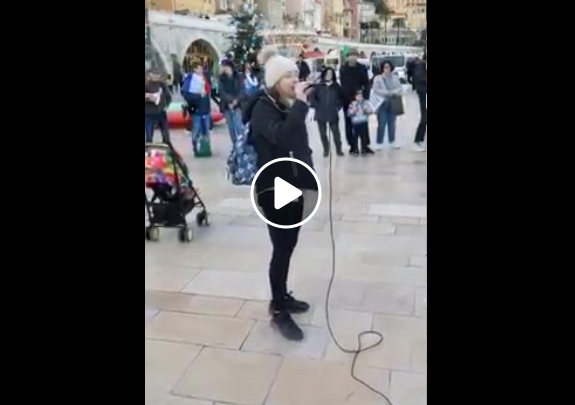 BRAVO MADAME !    RÉSISTANCE !
