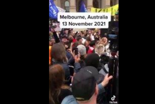 Un étudiant de l'Université Western est arrêté après s'être présenté en classe sans être vacciné et sans masque, MELBOURNE , AUSTRALIE