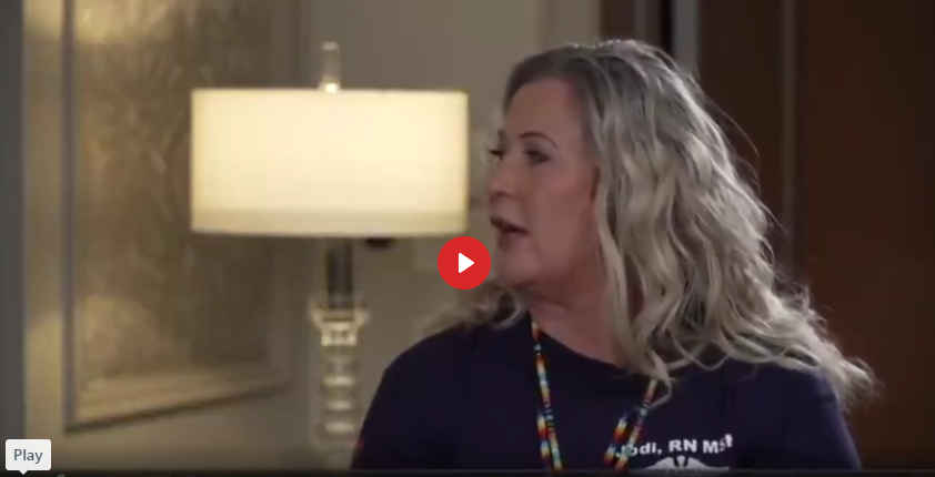 L'INFIRMIÈRE DU GOUVERNEMENT HHS JODI O'MALLEY SOUFFLE SUR LES BLESSURES ET LES DÉCÈS DU V---A---X   CAS-VITE-19