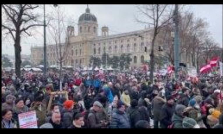 Révolution - clip officiel de tous les manifestations sur Terre!